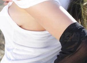 AISS爱丝(黄金版) – 亚美依的美脚写真——到底是脚还是天马行空的艺术？！