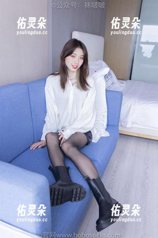 BoBoSocks袜啵啵 - 阴差阳错的小甜豆，在她的写真中和空军一号板鞋发生了什么？