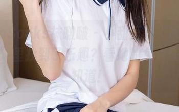 BoBoSocks袜啵啵 – 小甜豆在“踩东西剧情”里找到了乐趣？看她的免费美图就知道！