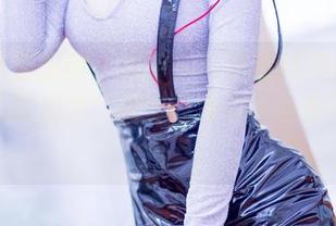 GIRLT果团网 – 这图片！尹意纯美脚原图让我心跳加速，别告诉我你一点都不在乎！