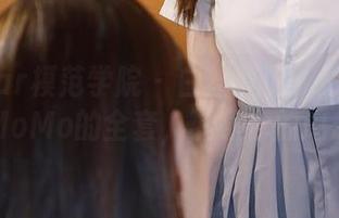MFStar模范学院 – 白丝梦游：跟随伊小七MoMo的全套，下载你的幻想！