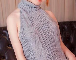 发现喵糖映画全套图集，怎么会有这么酷的女孩，丝袜搭配得真是stellar！