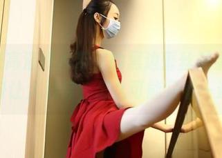 ROSI高清照片带来的黑边蕾丝美学，真的好让人心痒，怎么可能只看一遍！