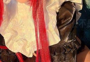 SayoMomo的美腿私拍：腿长不是罪，反正我也不想洗衣服！