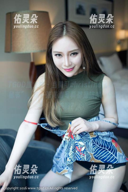 TGOD推女神-黄可christine TGOD推女神 - 当黄可christine化身“秘书”,每一张高清写真都是挑衅,你敢直视吗?