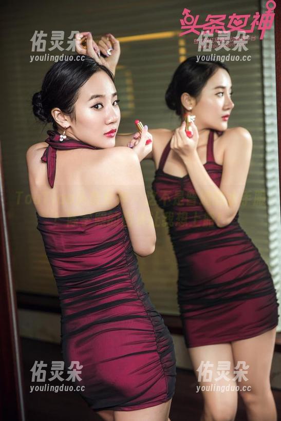 TouTiao头条女神-陈宇熙 TouTiao头条女神 - 这不是普通的水手服!陈宇熙的图集让我想上船!