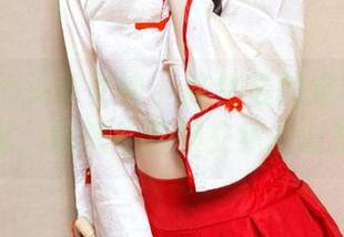 TouTiao头条女神 – 陈怡曼的定制女仆写真：细腻与腼腆交织的时刻