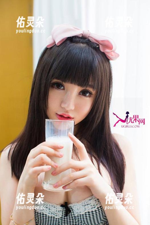 UGirls尤果网-王瑞儿 UGirls尤果网 - 清纯周末,王瑞儿把免费作品分享给你,享受这份简约之美吧。