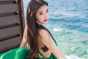 XIAOYU语画界 – 看！杨紫嫣Cynthia，真·高清图册中的姐姐！