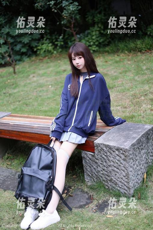 Xiuren秀人网 - Suki_baby短裤写真：这种感觉怎么说呢…精选得让我想穿上去！
