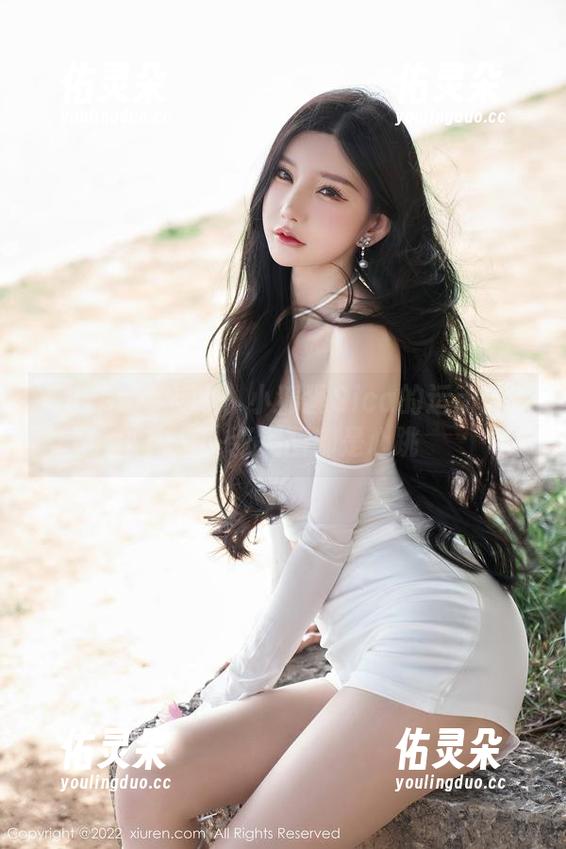 Xiuren秀人网-小狐狸Sica Xiuren秀人网 - 小狐狸Sica的运动风采:每一张美图都是心跳