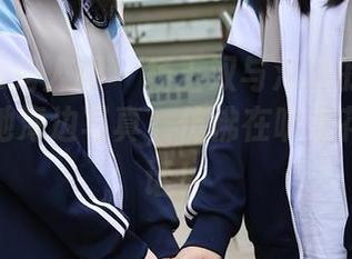 Xiuren秀人网 – 杨玉奴与海浪的完美故事：看她海边写真，仿佛在听浪花的悄悄话！