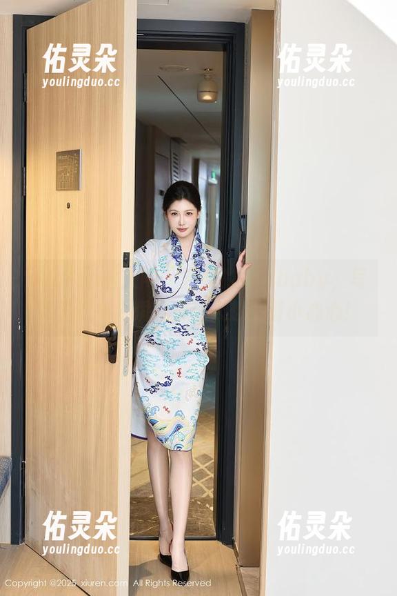 Xiuren秀人网-汐汐baby Xiuren秀人网 - 温柔的汐汐baby,写真里的每个瞬间都让人想揣着小心心!