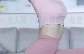 Xiuren秀人网 – 进来瞧瞧！陆萱雅的裸足原图更新，隐隐作怪的感觉…