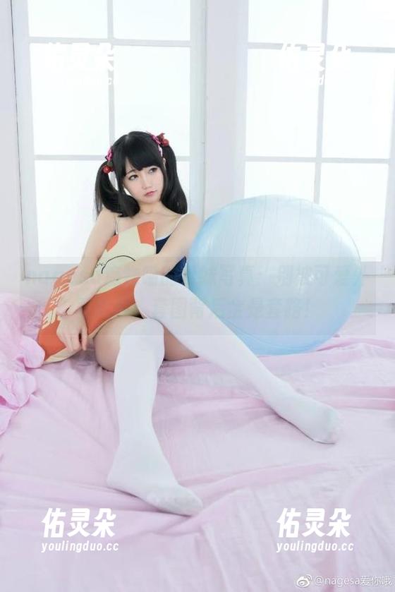 nagesa魔物喵的学妹写真：别被可爱外表欺骗，套图背后全是套路！