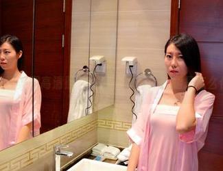 pans – 紫萱美腿高清照片：我就想问，这腿是怎么保养的？！