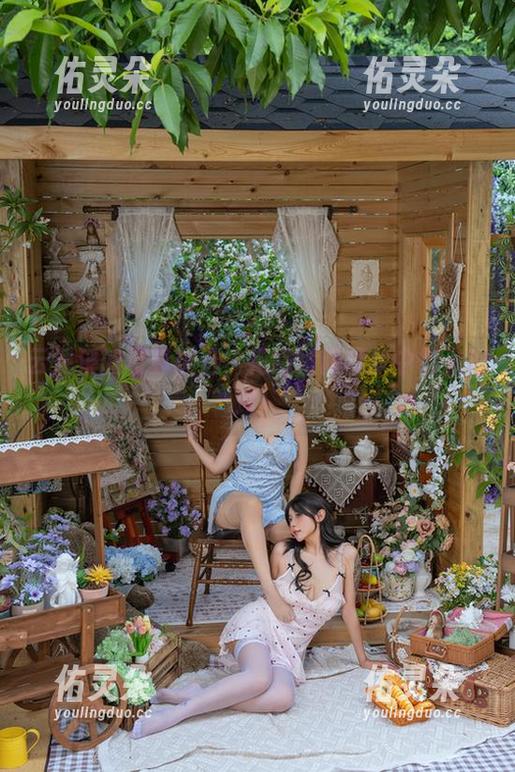 云溪溪的写真精选，花嫁瞬间像梦中情人出现！