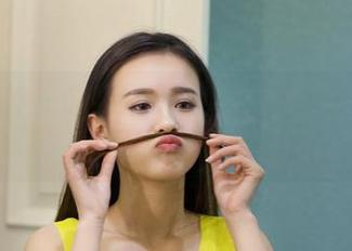 克拉女神 – 最新图册上线！跟璇子一起在吊带中漫步