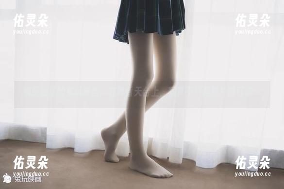 兔玩映画 捕捉魔法的兔玩映画:在黄昏天台上,写真不只是照片而已啦~