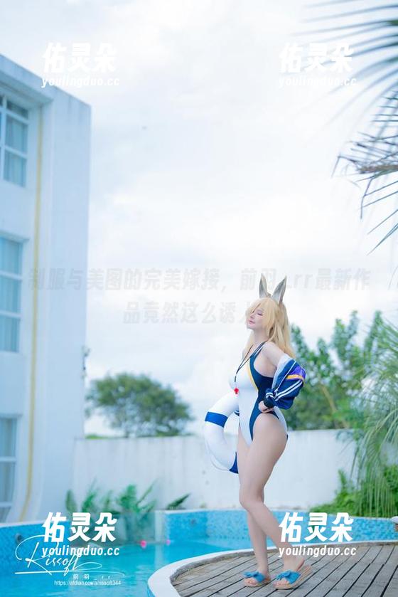制服与美图的完美嫁接，前羽_rr最新作品竟然这么诱人！