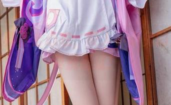 定制写真直击心底，咬人小小兔的月票特典别错过！