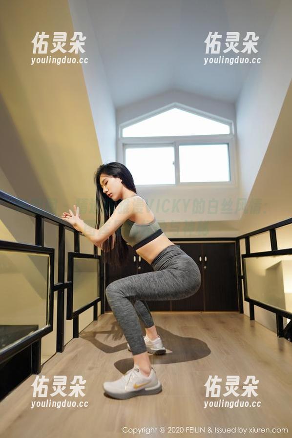 嗲囡囡-陈雅漫VICKY 嗲囡囡 - 精选陈雅漫VICKY的白丝风情:图库里的轻盈与神秘