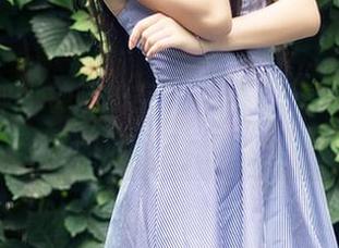 头条女神 – 钟晴的空姐写真：分享一份云端的优雅与美好！