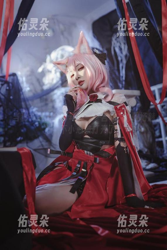宫本桜 当秘书遇上全套写真——宫本桜的职场魅力,不小心被打开了!