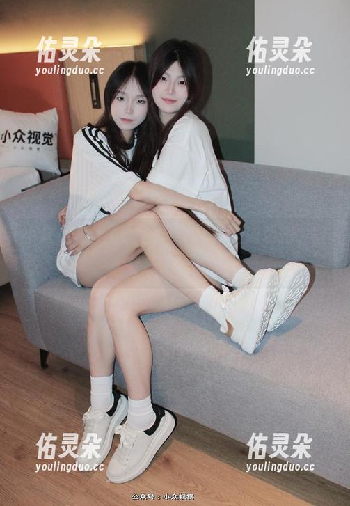 小众视觉-艾迪 小众视觉 - 黑丝图集中,艾迪成功把‘喵’变成了‘哇’!