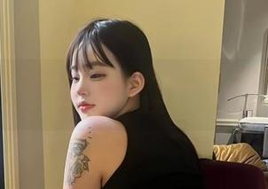微密圈 – 小优优子的海边写真，每张都在挑战我的自制力，天呐…免费真是太诱人了！