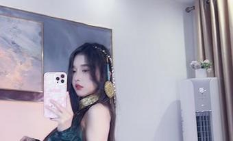 当小小奶瓶儿遇上纯欲吊带，这个作品集分享简直要上天了！