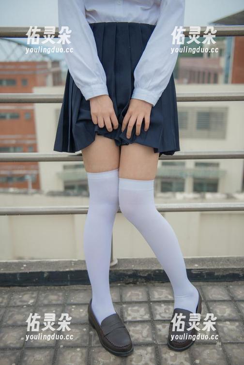 少女秩序-小满 少女秩序 - 小满的白衬衫:私房作品中漫游的思绪