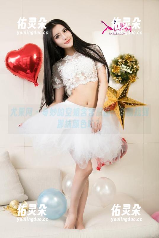 尤果网-含含 尤果网 - 奇妙的空姐含含原图:你能找到那抹颜色吗?
