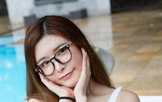 尤物馆 – 在线讨论:陈怡曼coco的网袜，究竟是性感还是别有用心？