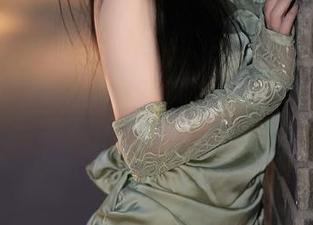 尤蜜荟 – 兔女郎Lucky沈欢欣的写真图册，快来发现她的另一面吧！