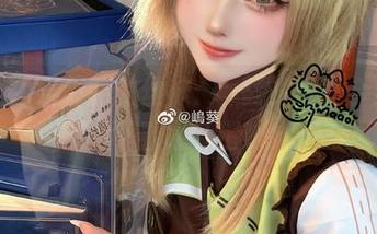 让人欲罢不能的丝袜：嶋葵的写真合集，不看太可惜！