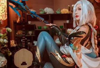 看！希希_啾的美图精选，阿狸路特斯直接打破我的审美底线！