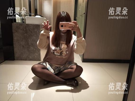 无颜小天使wy的夏天：热辣写真集与清凉资源齐上阵