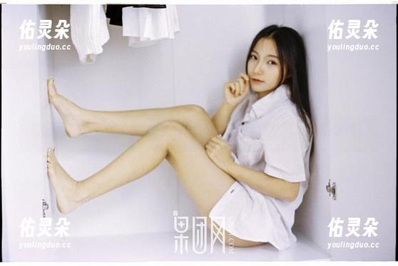 果团网-甜Abby 果团网 - 喂!甜Abby的秘书美图居然免费?我现在就要追!