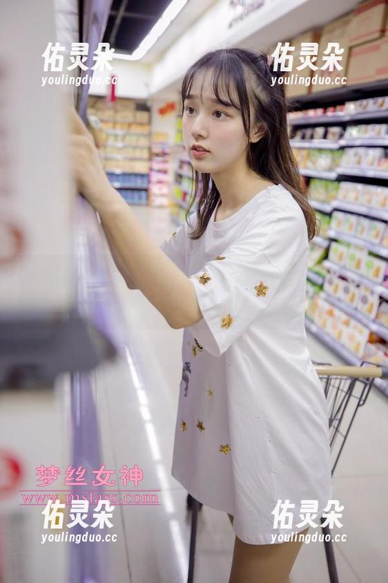 梦丝女神 - 黑色魅力爆棚，宁夏的套图下载等你来挑战！