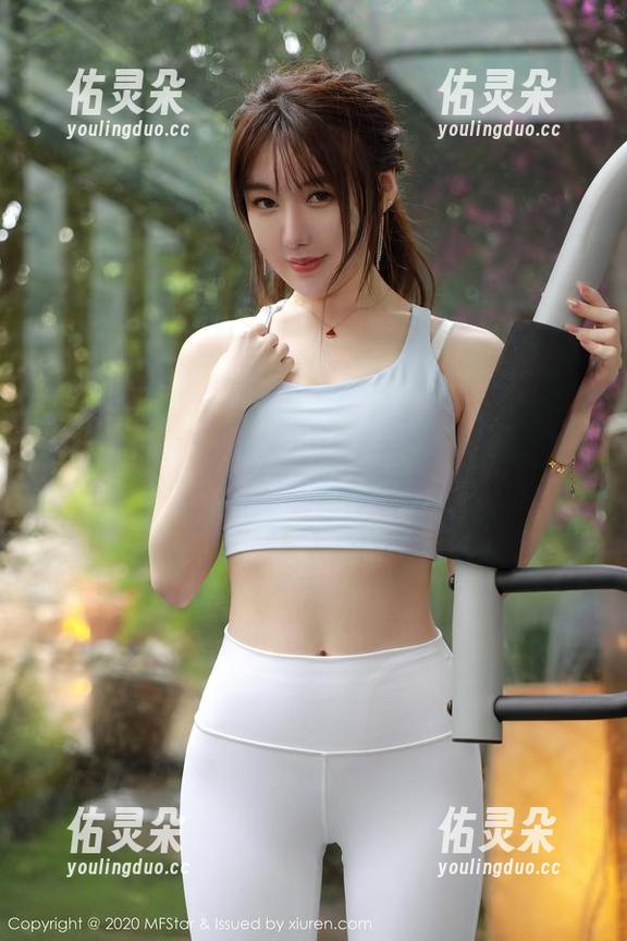 模范学院-李颖煊baby 模范学院 - 李颖煊baby的连衣裙图包,精选的瞬间让我怀疑人生!