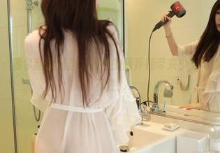 模范学院 – 偶尔翻翻网盘，顽皮的顾乔楠带来少女写真，真是忍不住！