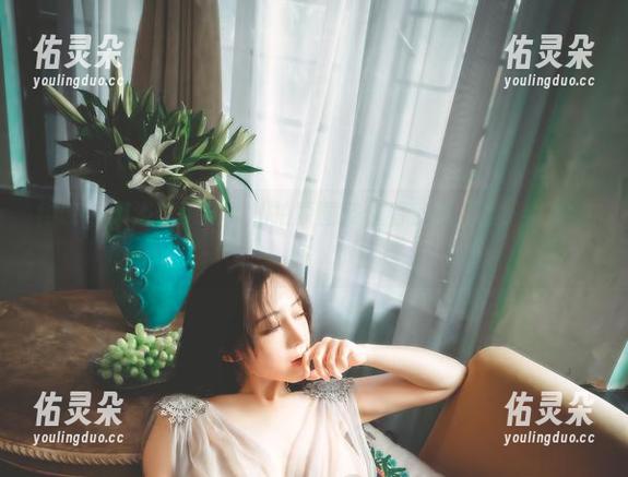 樱晚gigi浴缸探秘，私拍原图带你看那些‘湿’身时刻！