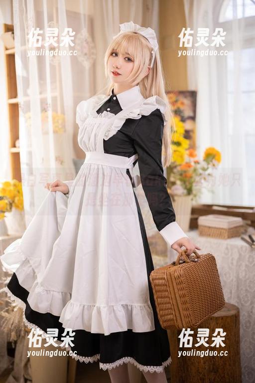 渡边早季Saki 黑白写真里的渡边早季Saki:你以为她只是坐在那里吗?