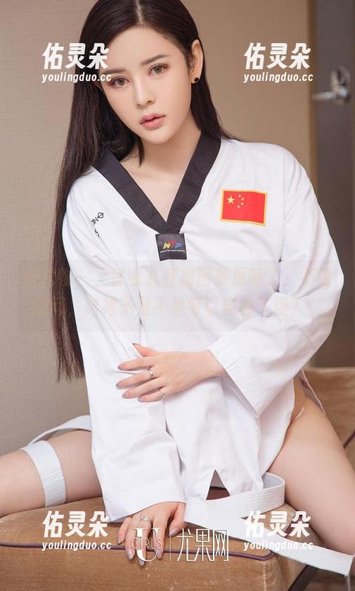 爱尤物-上官雪儿 爱尤物 - 上官雪儿红裙图集更新了,不禁想问,这裙子是不是可以自由飞翔?!