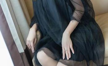 爱蜜社 – 九月生：给你带来丝袜的二次元美图下载，别说我没提醒哦！