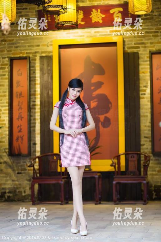 爱蜜社 - 下载莉娜lena的短裙合集，快来看看她如何把短裙穿出新花样！