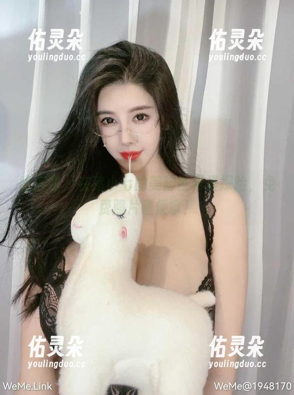 猪小七 微密圈 - 在猪小七的美脚世界里探险,免费照片随便拿!