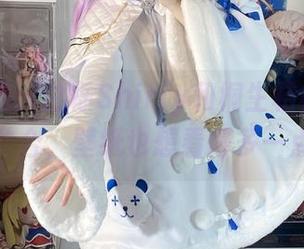 美图大赏：白栎Shirly和桐生桔梗B的绝妙融合，壁纸也想看得多一点！