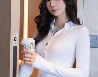 秀人网 – 在高清写真中看小茉莉jasmine的皮衣，怎么总感觉有点小任性呢，哈哈，真是有趣！